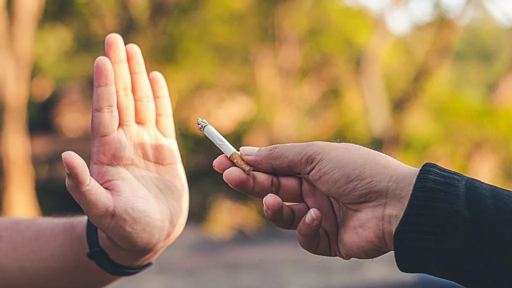 UE propõe regras mais rígidas sobre tabaco para frear novos produtos à base de nicotina