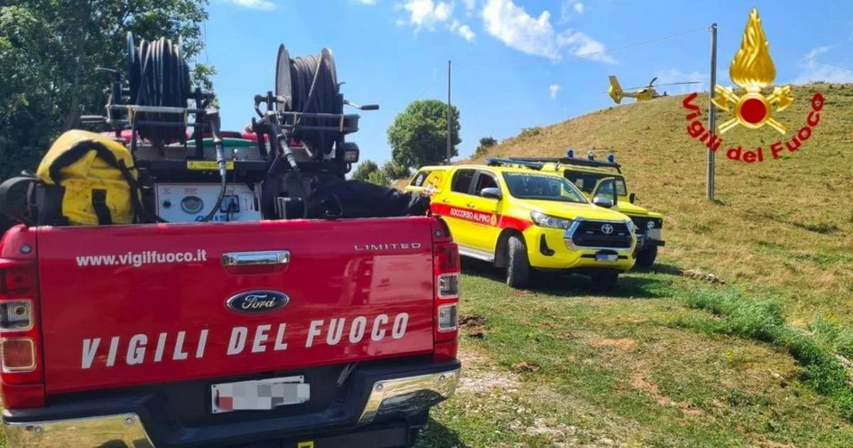 Cavaleiro e cavalo morrem após queda em dirupo nos Trinceroni di Campolongo, Valbrenta (Vicenza)