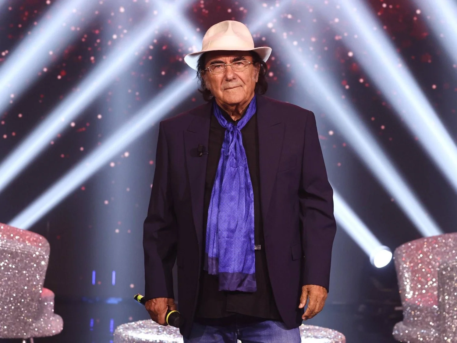 Al Bano em Tel Aviv: entre aplausos e críticas, a música como ponte num mundo dividido