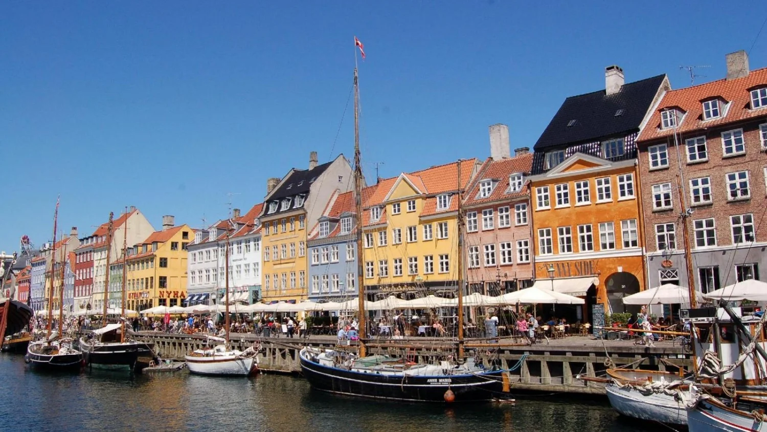 Alerta de drones em Copenhague: área próxima à embaixada dos EUA é isolada durante reunião da OTAN