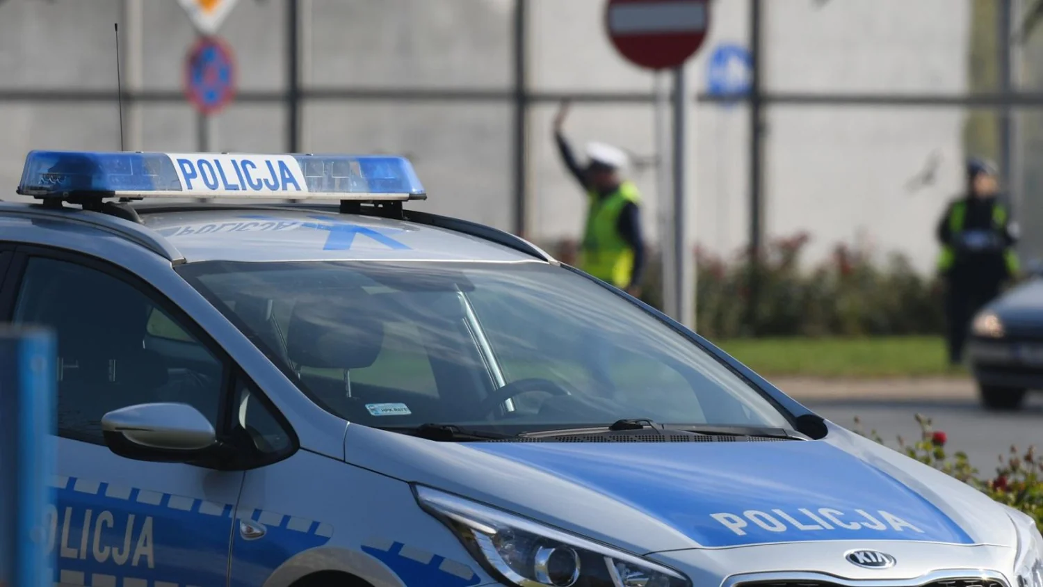 Ataque com faca em abadia na Polônia: 1 morto, 4 feridos; ucraniano de 31 anos preso