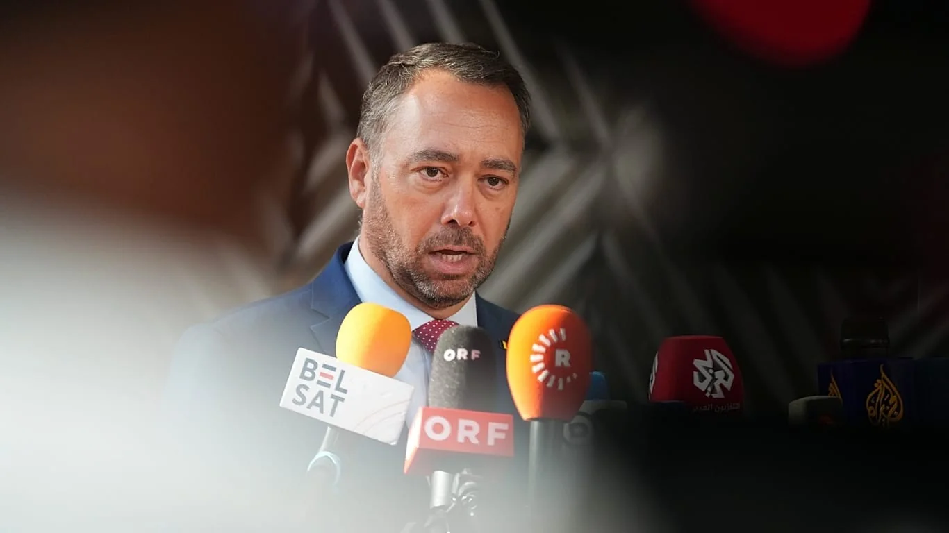 Bélgica veta novo uso dos bens russos congelados e freia proposta para apoiar a Ucrânia
