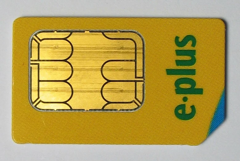 Como a Rússia Usa Cartões SIM para Operações na Ucrânia: O Tabuleiro Invisível do Roaming