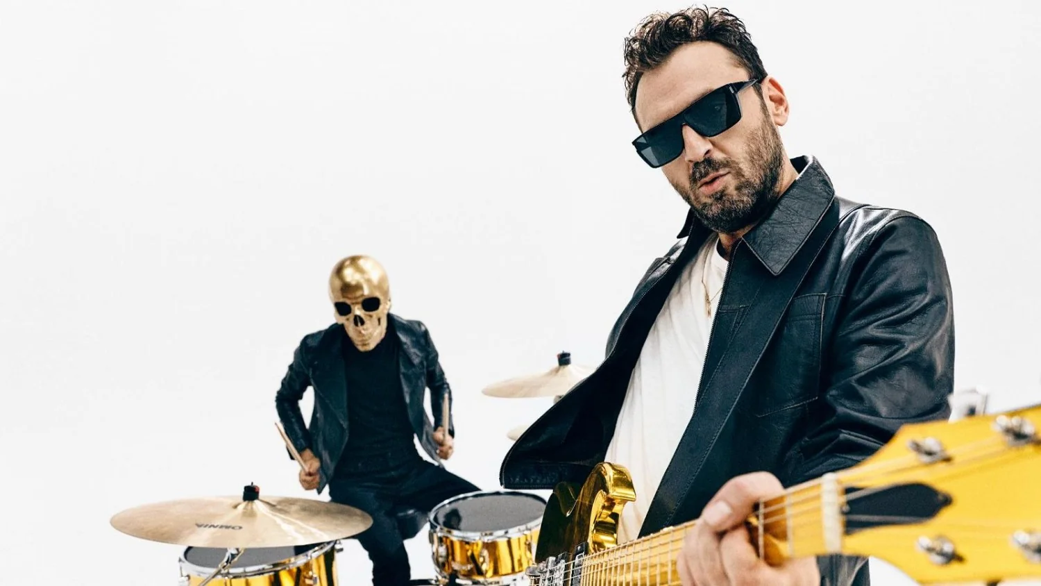 Cesare Cremonini recomeça com 'Paparazzi': o graffio rock de um novo começo