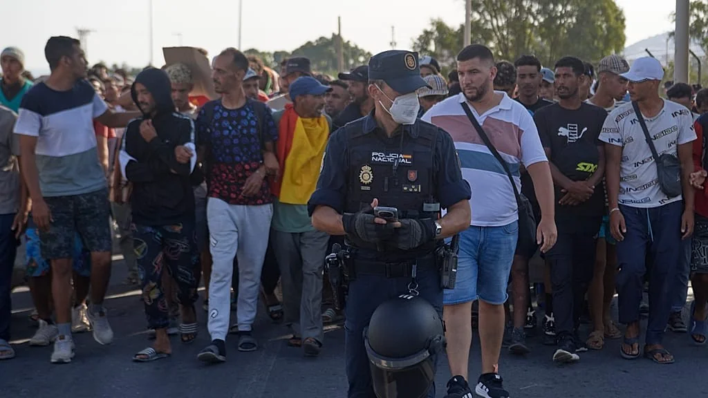 Ceuta: mais de dez migrantes com vínculos ao jihadismo já foram identificados, alerta sindicato policial