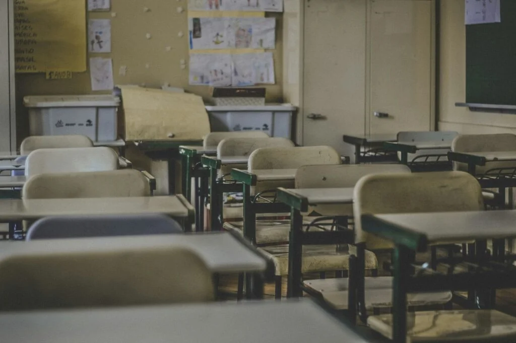 Conselho da Europa coloca a educação no centro da resposta à inteligência artificial