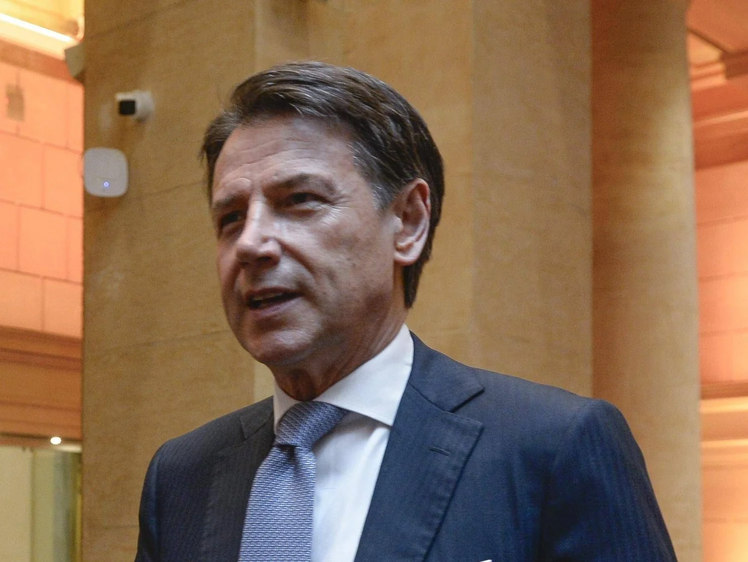 Conte alerta para risco de escalada: “Tenho medo de entrarmos em guerra” e pede a Europa protagonista da paz