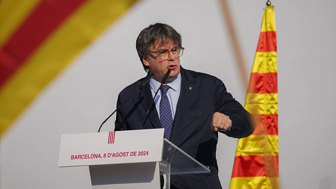 Corte Suprema espanhola rejeita amnistia a Puigdemont e mantém mandado de prisão nacional