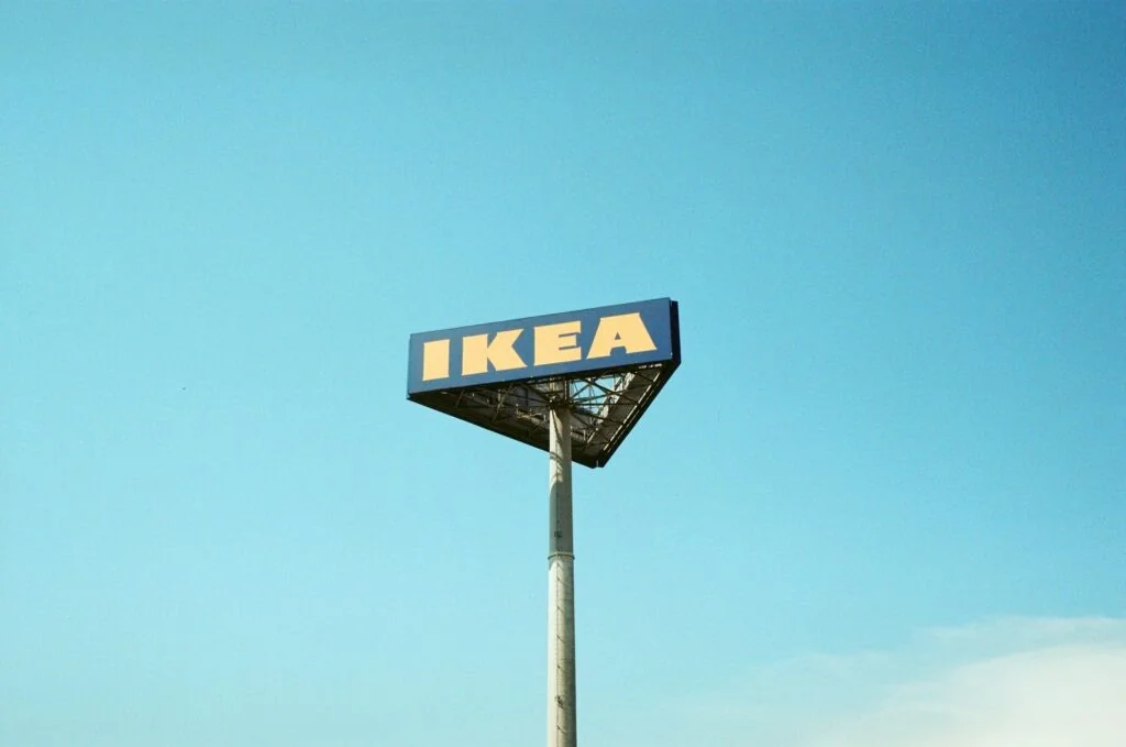 Corte da UE restringe uso da marca IKEA por Vlaams Belang em campanha política