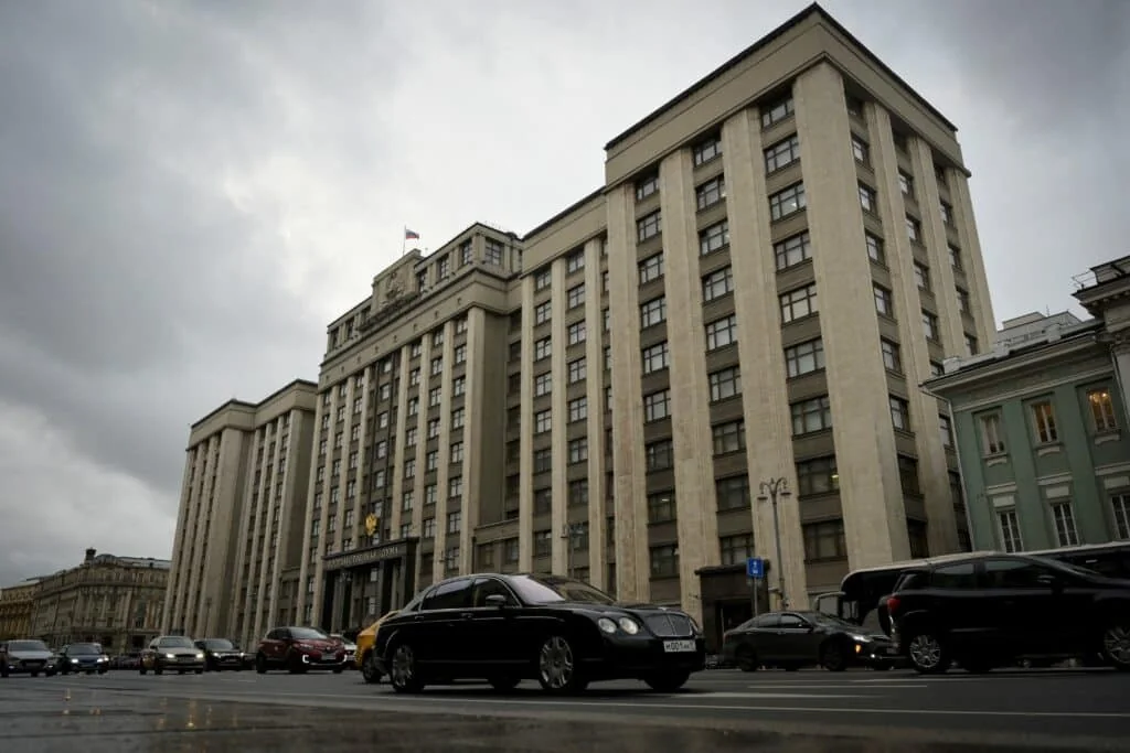 Eleições na Rússia: Conselho da Europa chama voto de 'farsa' e questiona legitimidade da Duma