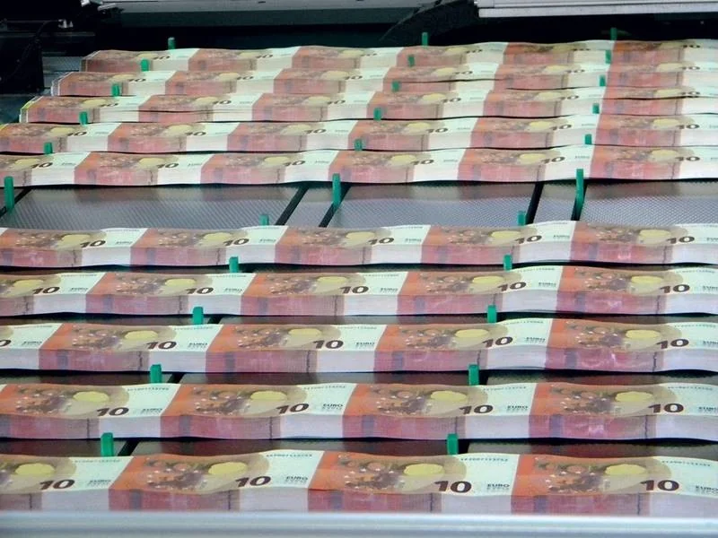 Euro em circulação: mais de 31 bilhões de notas e 150 bilhões de moedas reforçam seu peso global