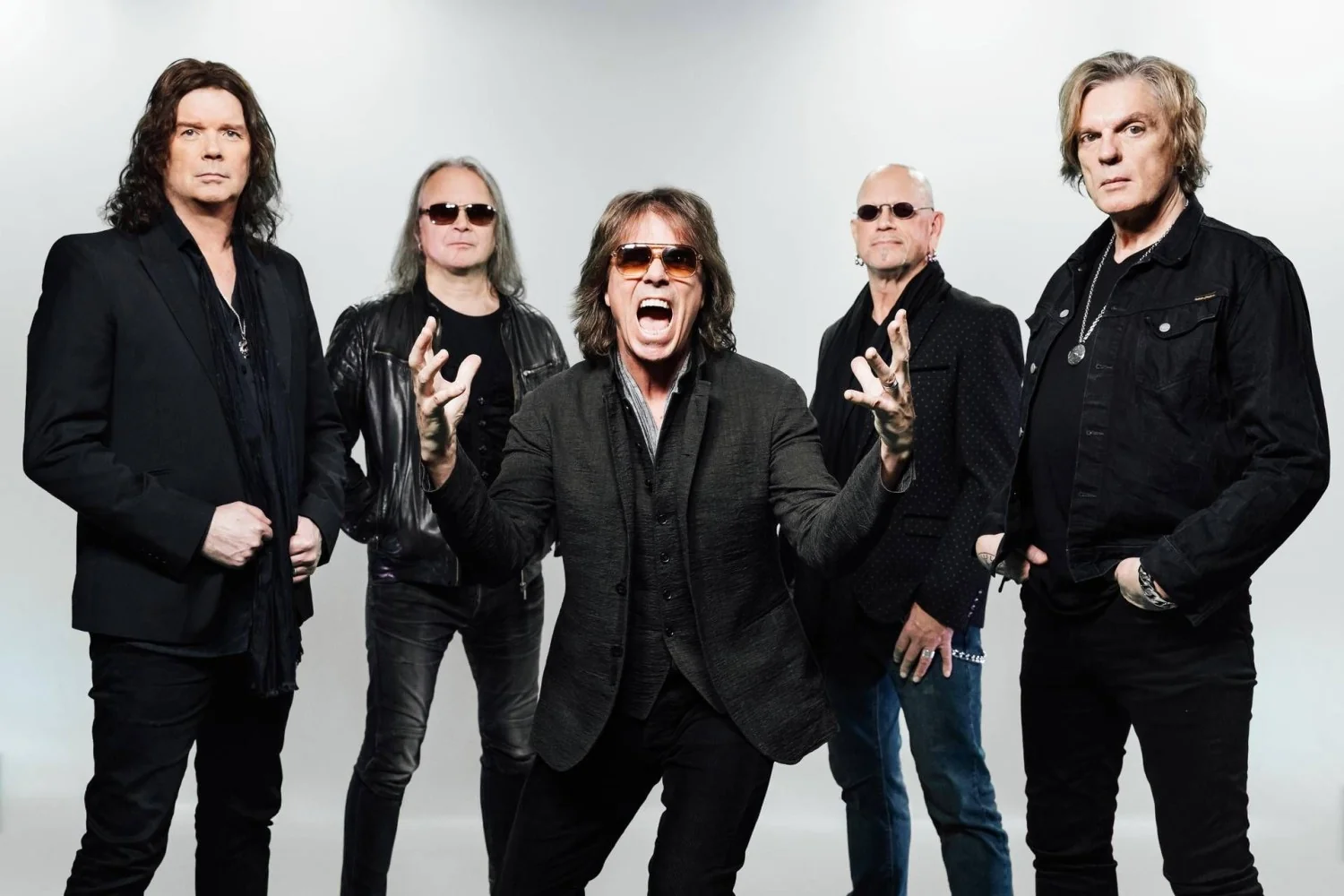 Europe lança 'Scandinavian Eyes', hino orquestral que anuncia o novo álbum 'Come This Madness'