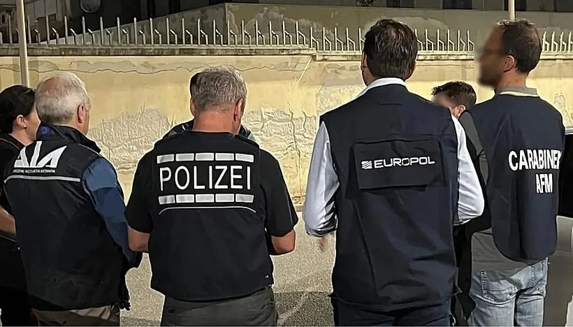 Europol desmonta rede de euros falsos ligada à Camorra em operação na Europa
