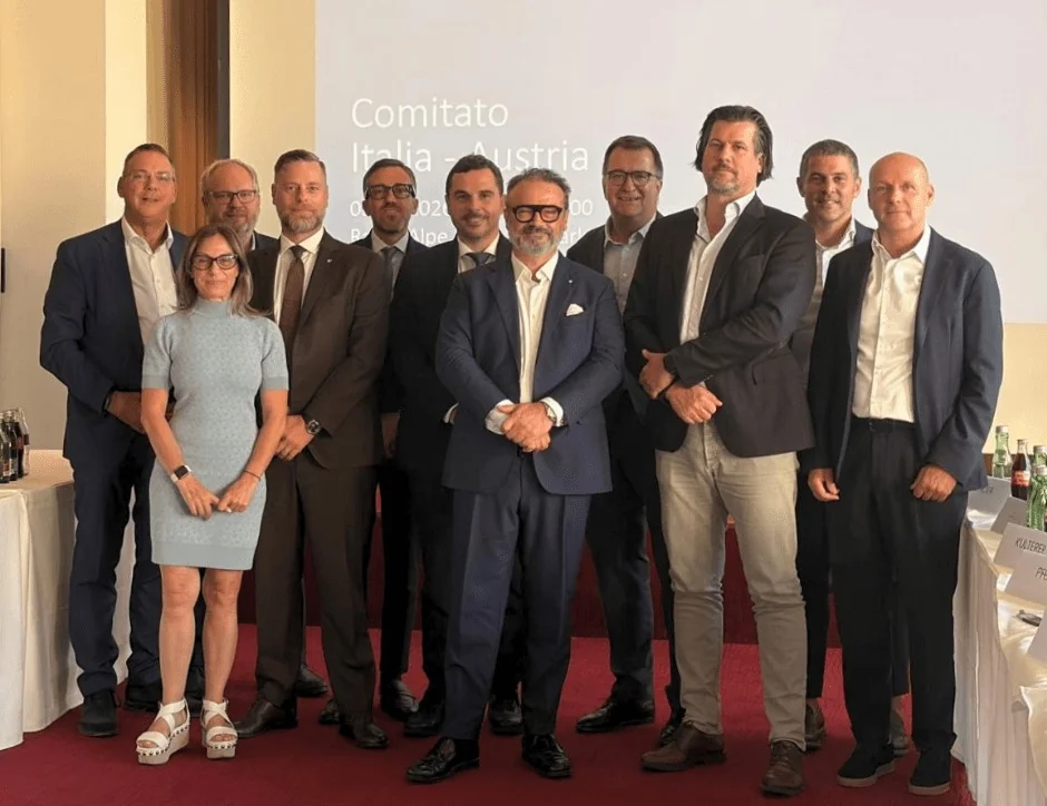 FederlegnoArredo no Comitê Misto Italo-Austríaco: encontro em Klagenfurt reforça cooperação no setor da madeira