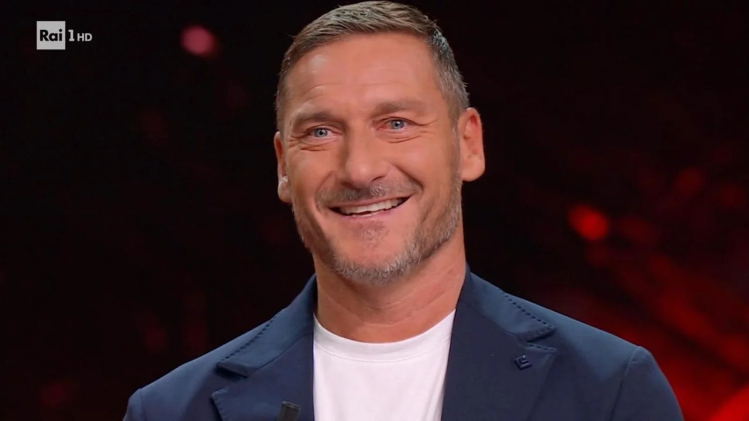 Francesco Totti faz 50 anos: meio século de devoção eterna à Roma