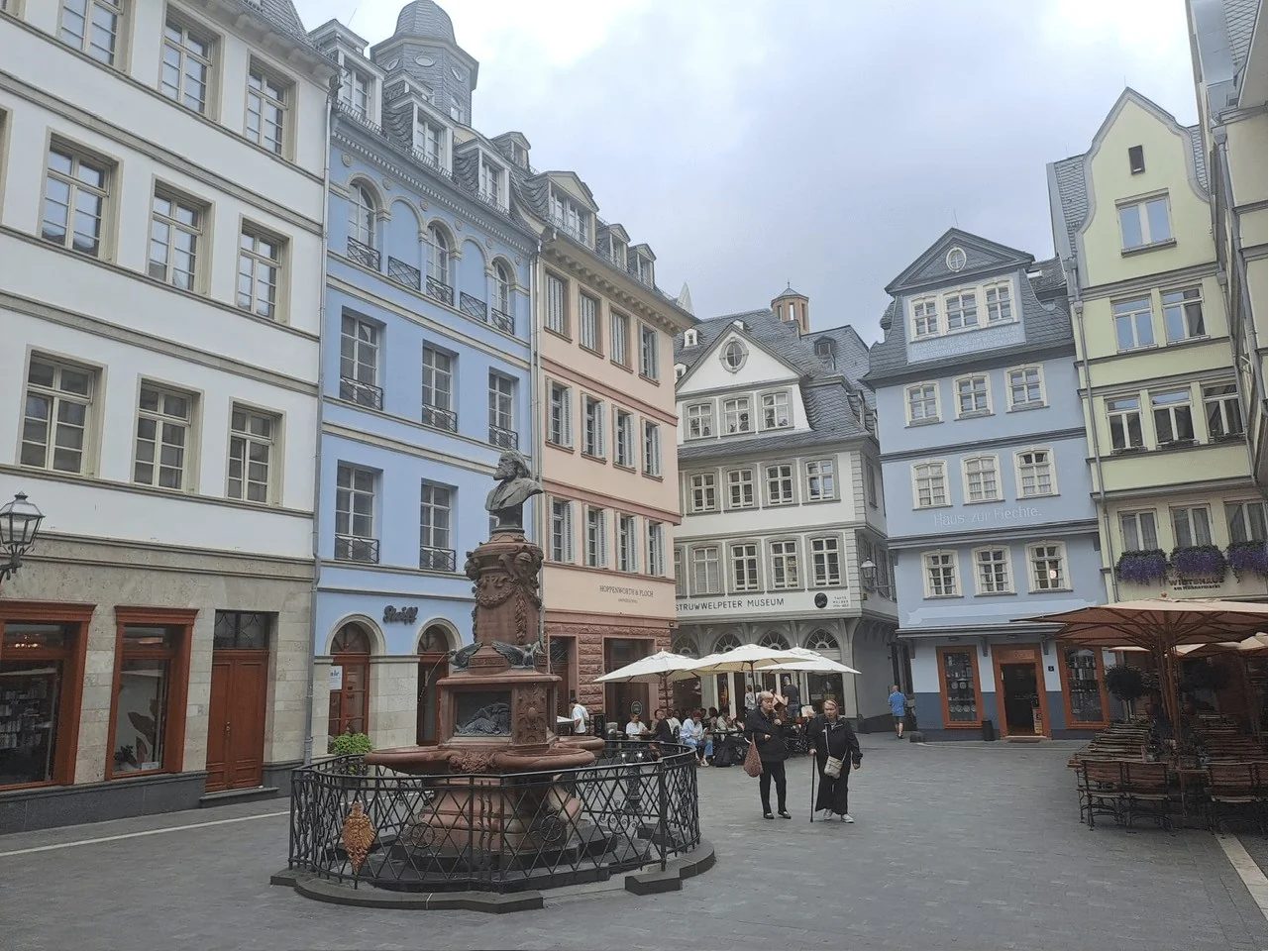 Frankfurt além das finanças: Capital Mundial do Design 2026 e novo roteiro cultural
