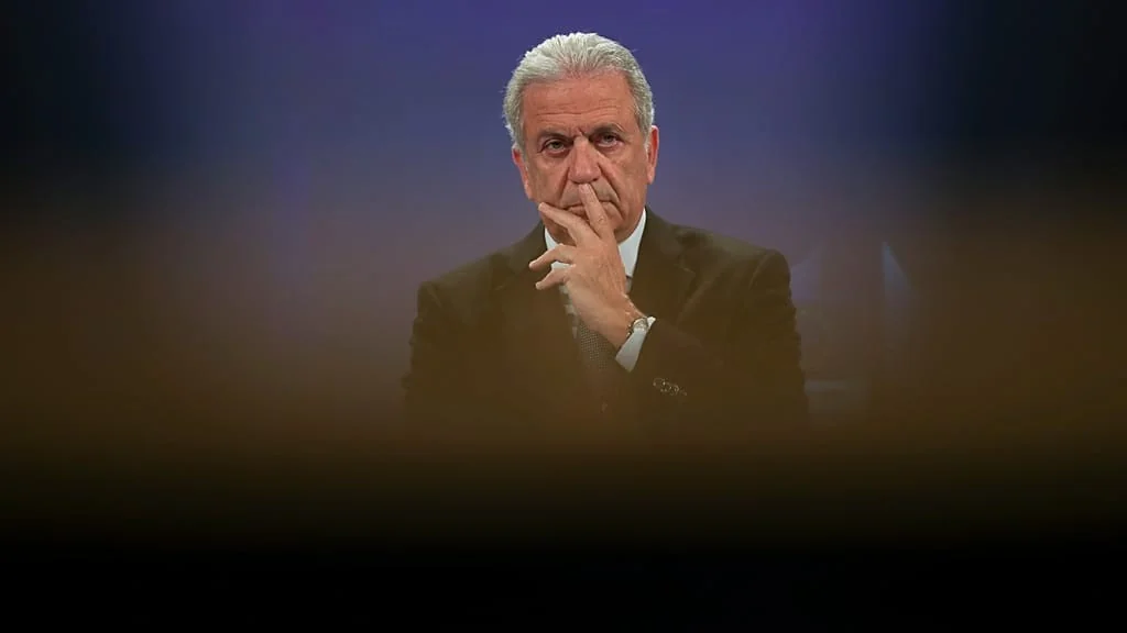 Grécia revoga imunidade de Dimitris Avramopoulos e abre caminho para avanço do Qatargate