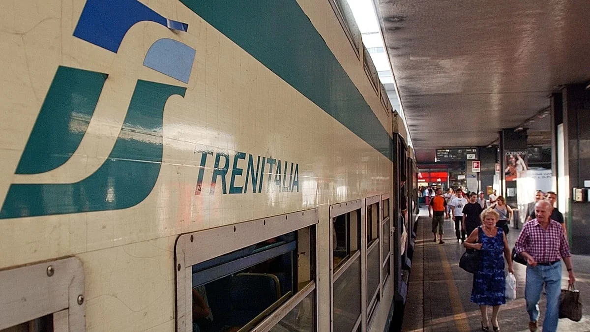 Greve dos trens paralisa Itália por um dia: disrupções de Norte a Sul e impacto para pendulares