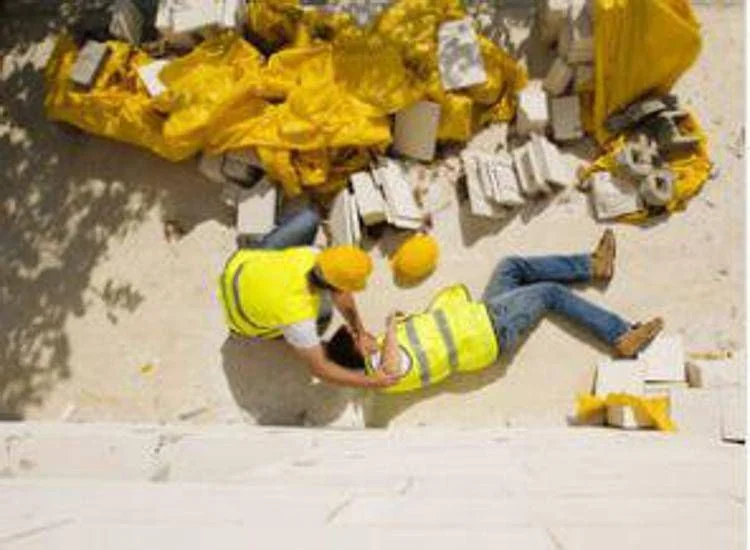 Relatório INAIL 2025: 600 mil denúncias e 1.198 mortes registradas em acidentes de trabalho