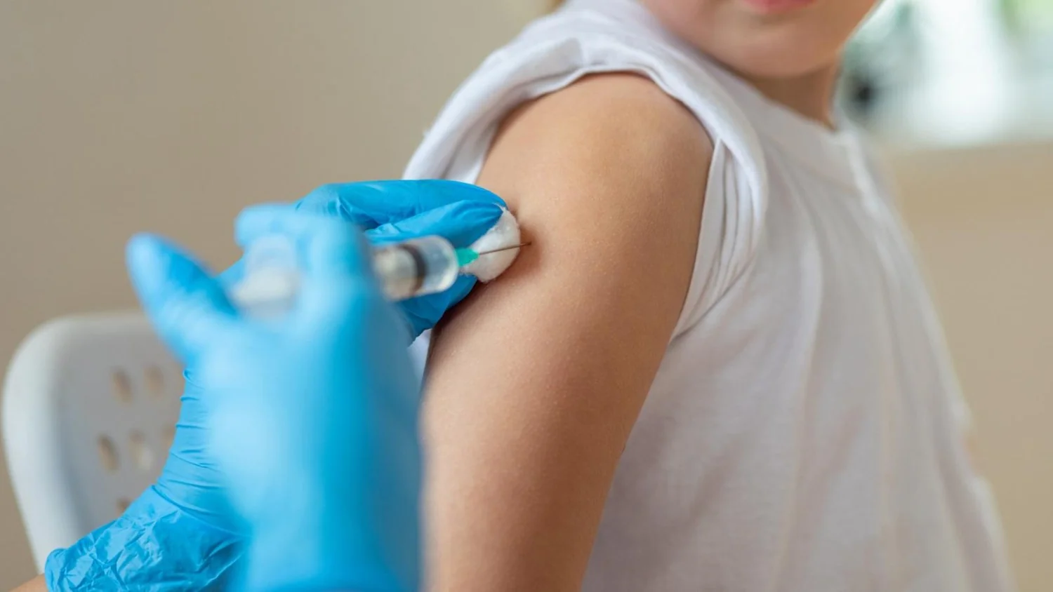 Influenza 2026-2027: AIFA aprova 9 vacinas atualizadas; campanha começa em outubro