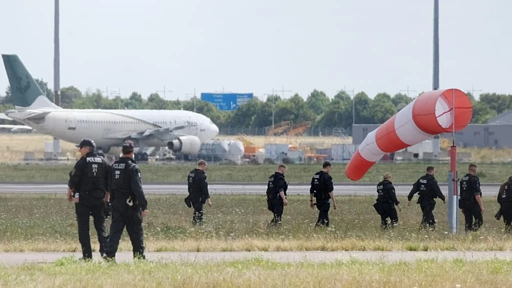 Tensão Diplomática: Investigação Liga Ataque com Drones em Leipzig a Serviços Secretos Russos