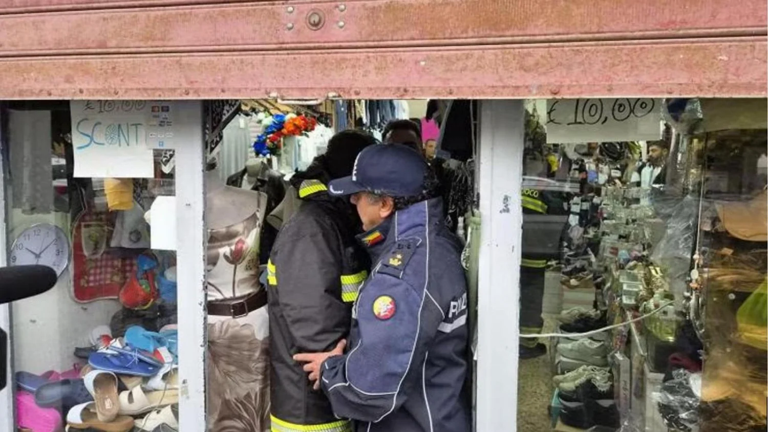 Irmãs encontradas em Caltanissetta: investigação por sequestro e acolhimento emergencial