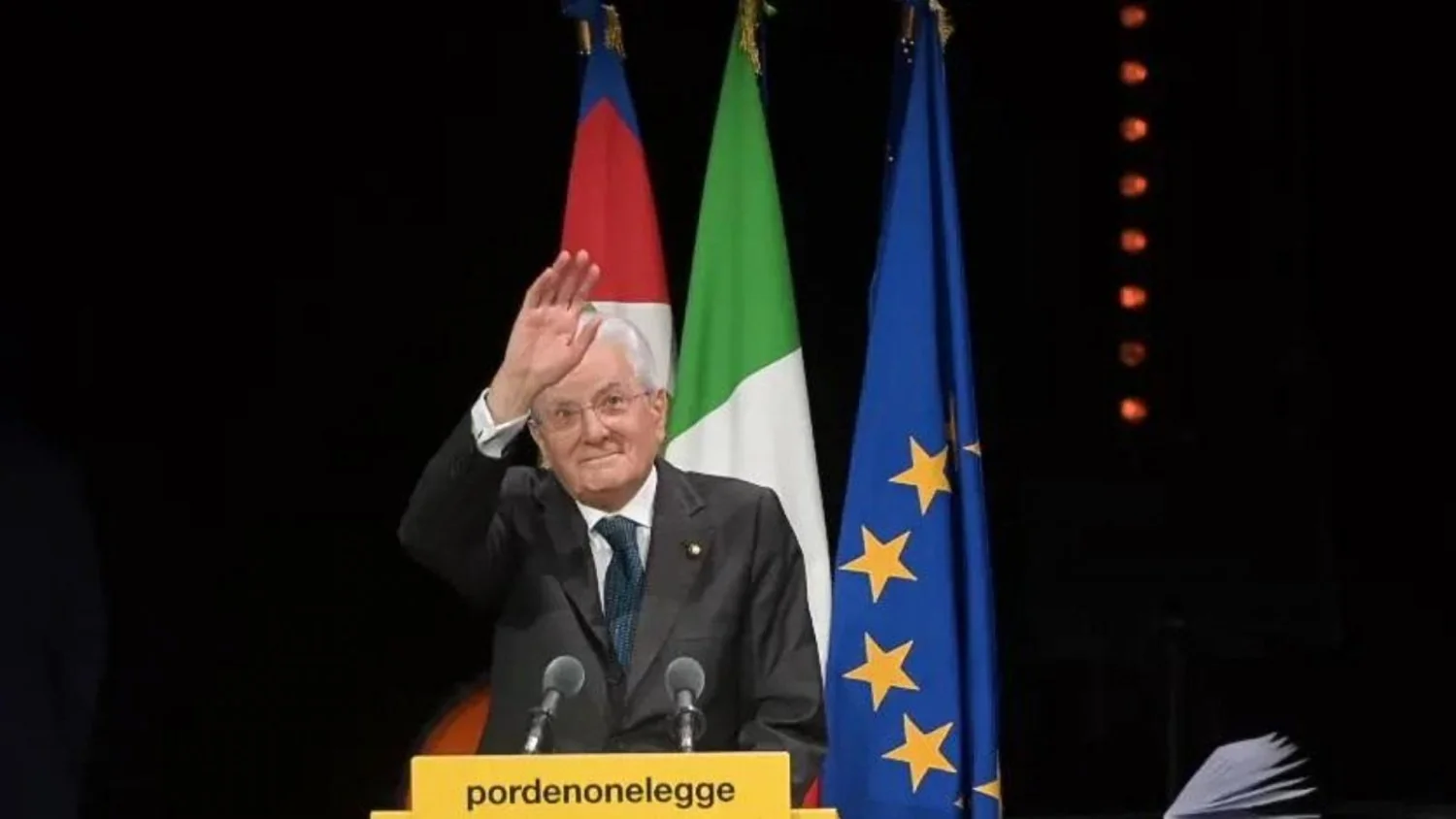 Mattarella: a cédula eleitoral foi a 'arma desarmada' do confronto legítimo após a ditadura