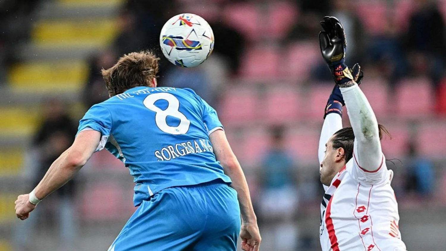 McTominay sofre arritmia benigna: Napoli confirma cirurgia e desfalque de um mês