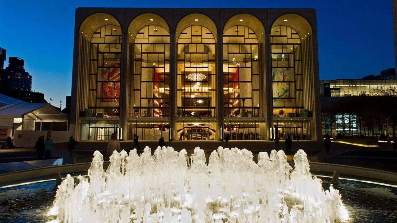 Metropolitan Opera abre portas: 70.000 ingressos gratuitos para os nova-iorquinos