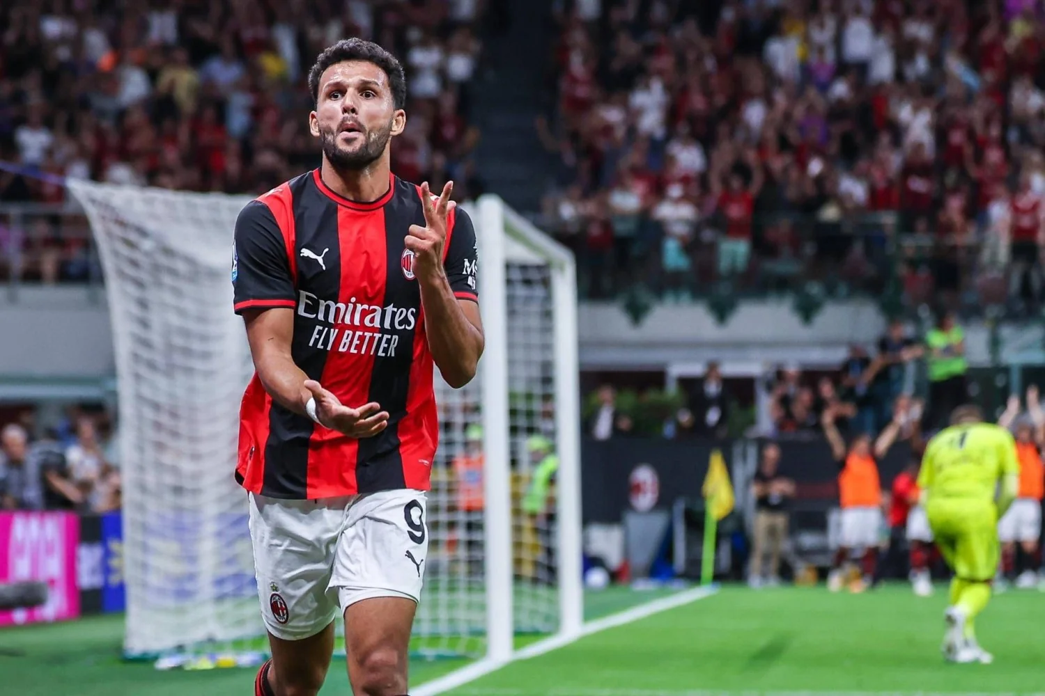 Milan recebe Lecce em San Siro pela Serie A: horário, prováveis escalações e onde assistir