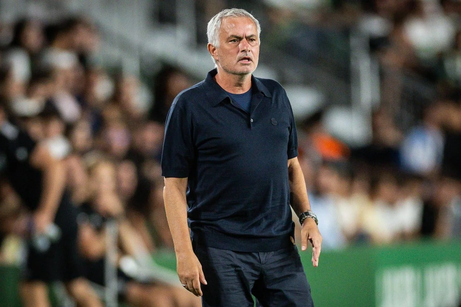 Mourinho acusa arbitragem após derrota do Real Madrid para o Atlético: “Foram dois vermelhos”