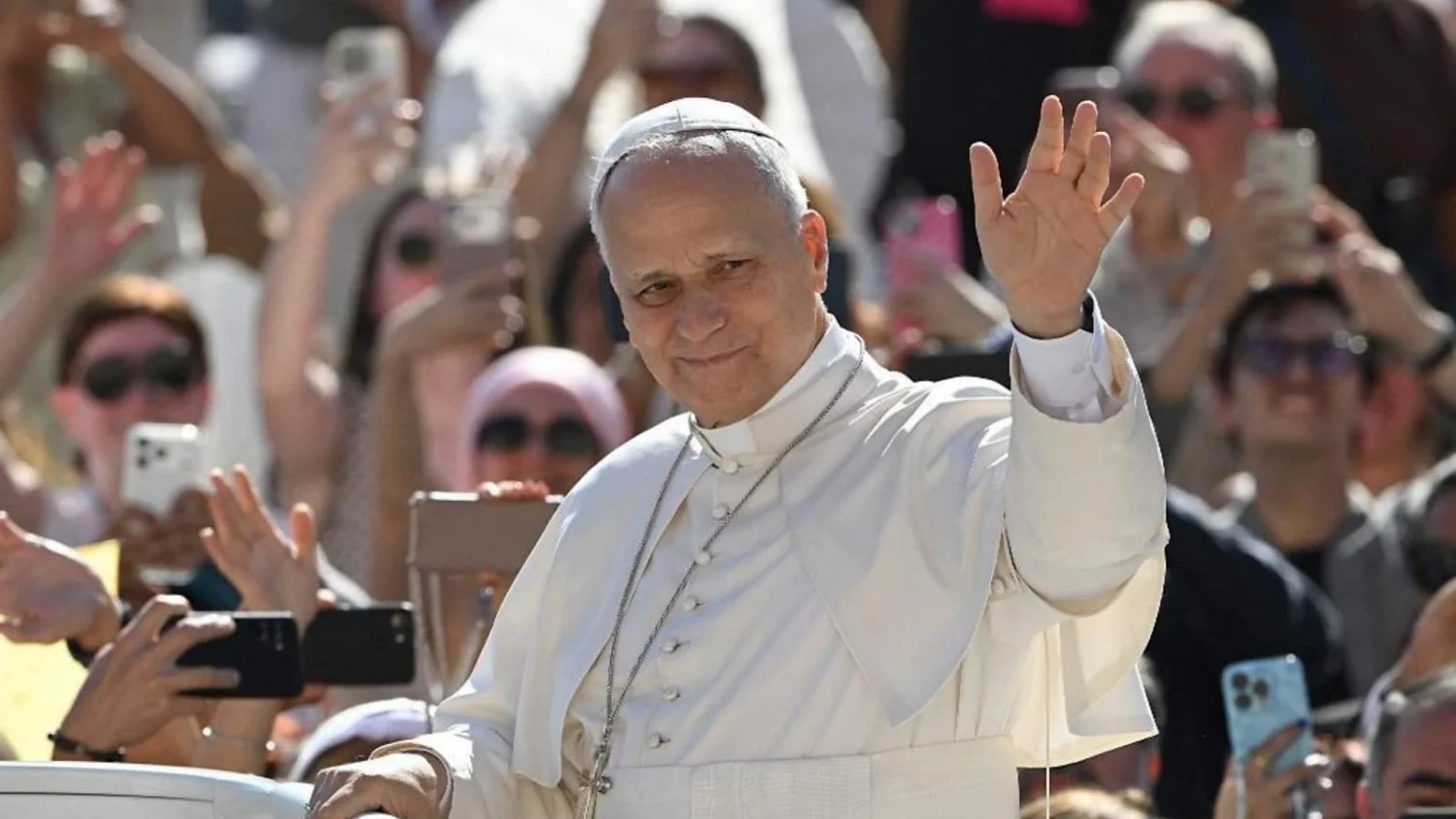 Papa Leone XIV completa 71 anos: líderes institucionais enviam cumprimentos
