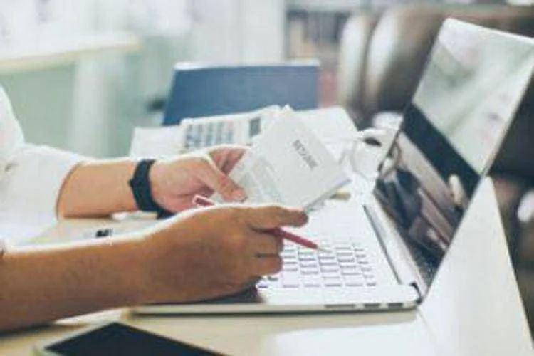 Passaporte Digital da UE: o principal obstáculo para as empresas são os dados fragmentados