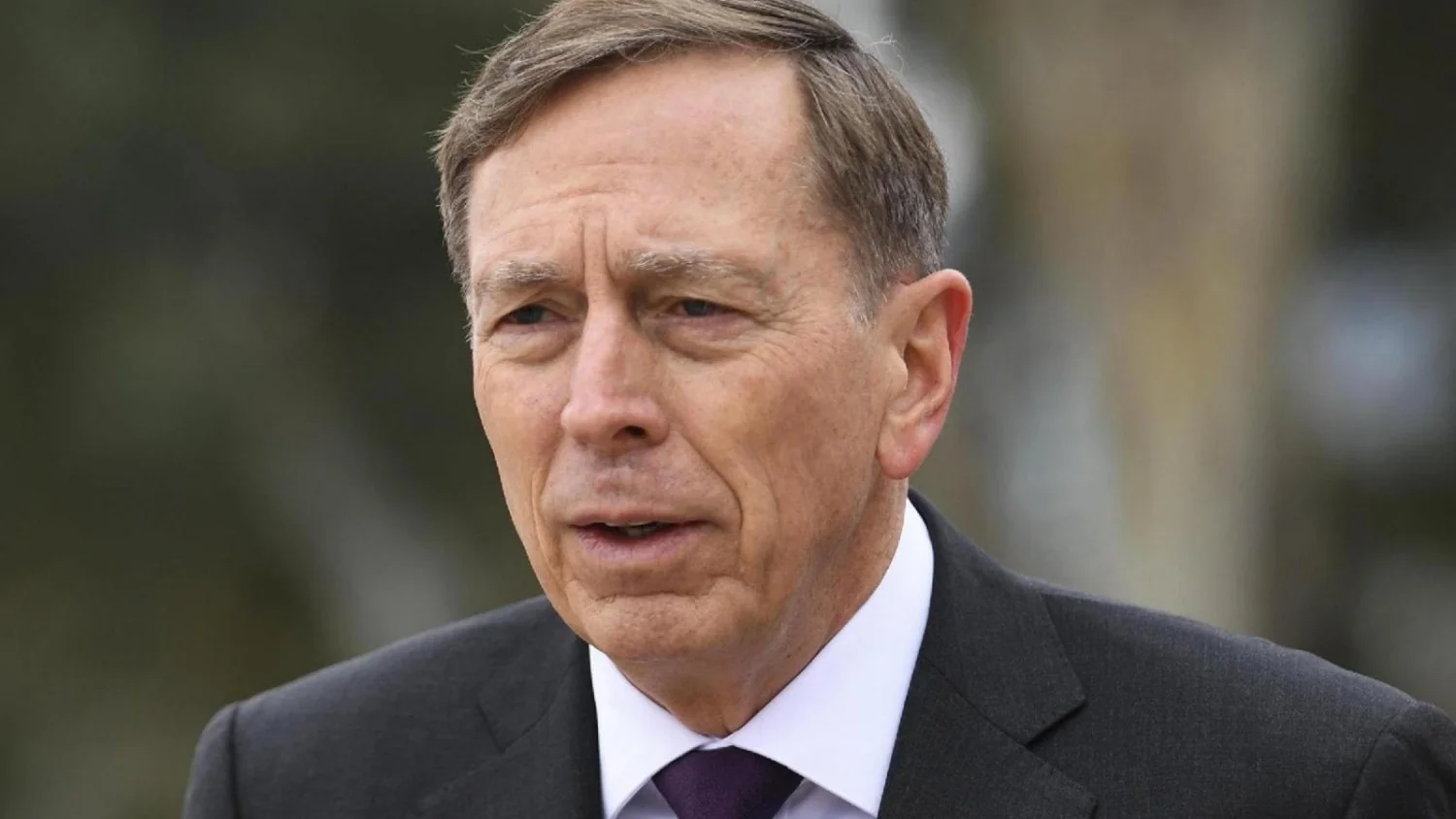 Petraeus: Ucrânia se tornou o laboratório da 'guerra do futuro', diz ex-chefe da CIA