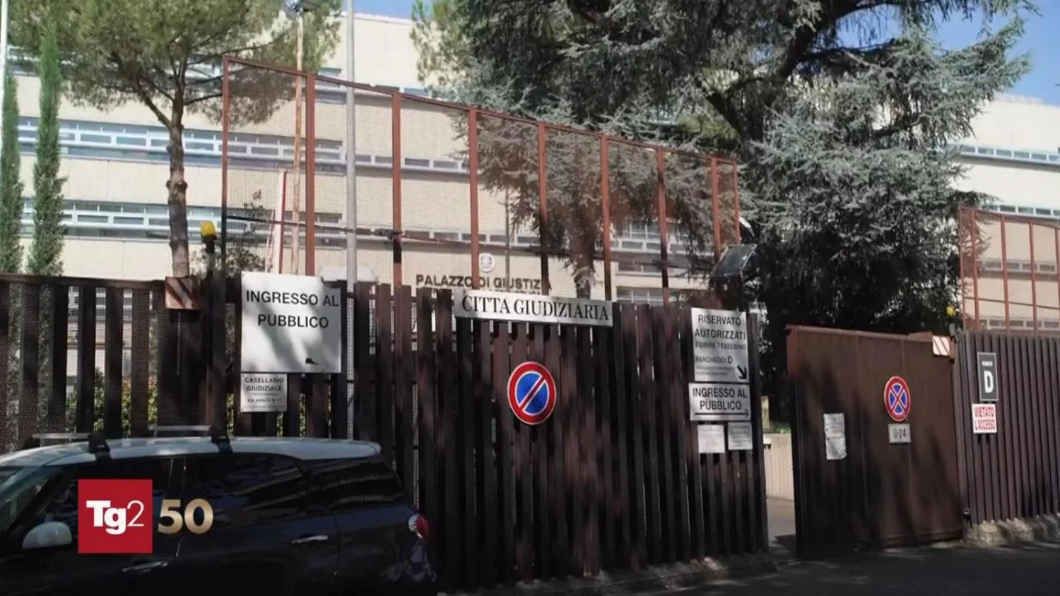 Procuradoria de Roma abre inquérito sobre ligações italianas a Jeffrey Epstein; Lapo Elkann nega envolvimento