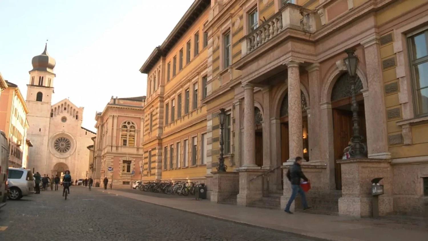 Professores da Universidade de Trento se mobilizam contra reunião Naziskin em Pietramurata