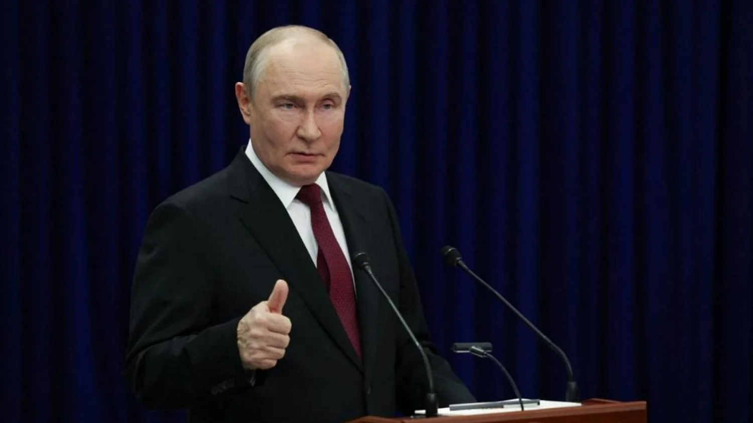 Putin afirma que Kushner e Witkoff são bem-vindos; Moscou acelera ofensiva e avisa sobre alvos na Ucrânia