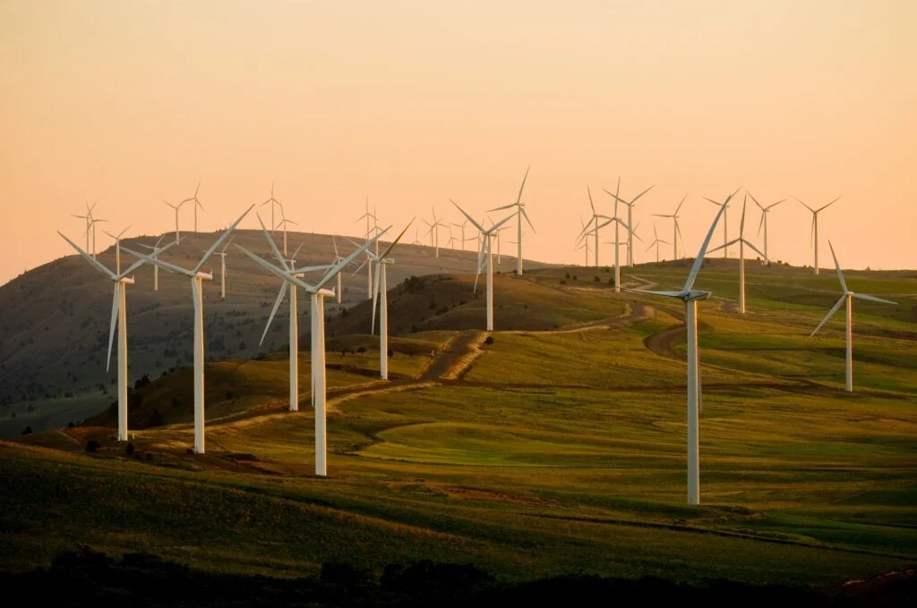 Renováveis chegam a 54,1% da produção elétrica na UE no 2º trimestre de 2026