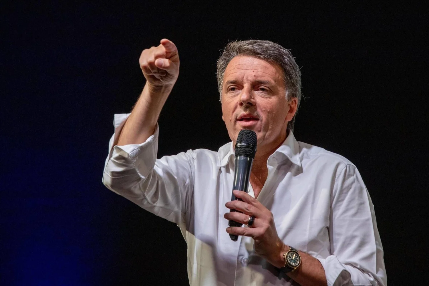 Renzi abre a Conte: 'Se vencer as primárias, eu o apoiarei' e critica ruptura do Terzo Polo