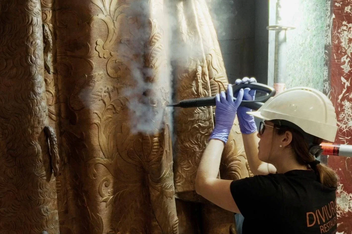 Restauro devolve brilho aos bronzes de Ferdinando I e Cosimo II na Cappella dei Principi