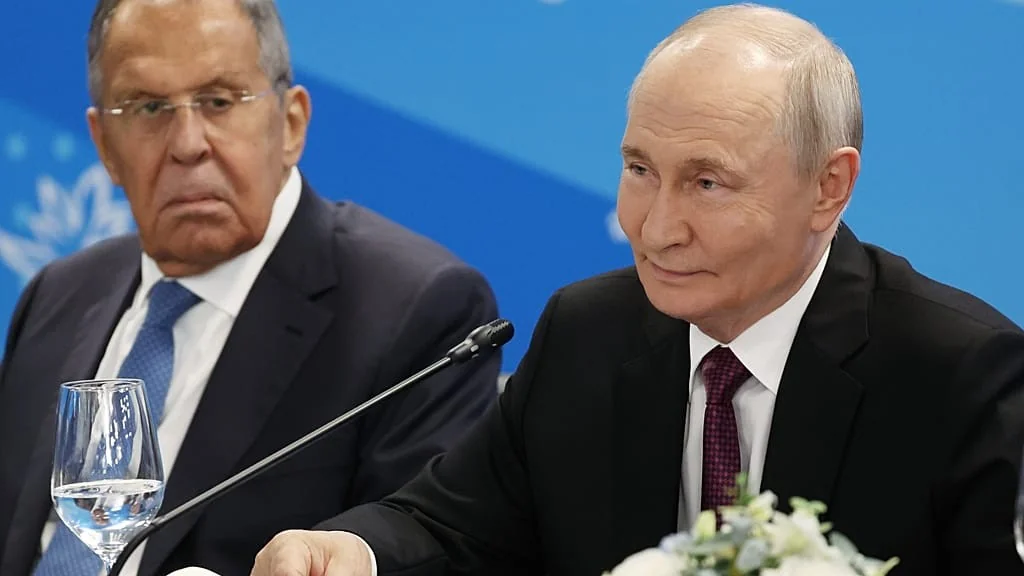 Rússia Fecha Sedes do Goethe-Institut em Retaliação à Alemanha após Incidente dos Drones em Lipsia/Halle