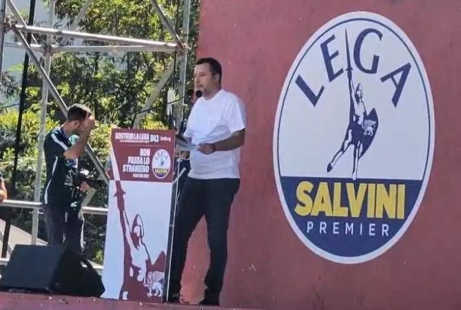 Salvini anuncia congresso extraordinário da Lega em outubro e pede unidade em Pontida