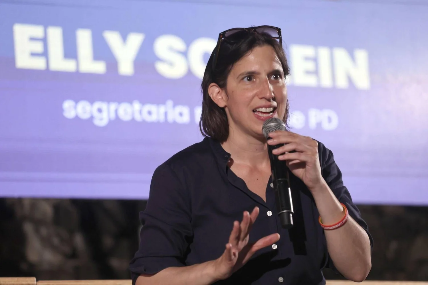 Schlein acusa Meloni de provocar Mattarella e faltar com 'sentido de Estado' no debate sobre a escola