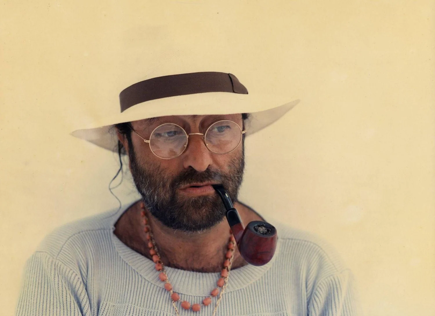 Sono Lucio: a antologia que revisita o legado de Lucio Dalla com imagens de Luigi Ghirri