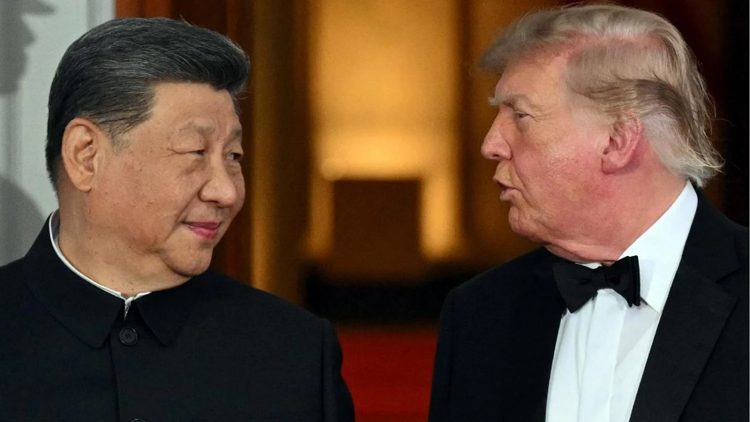 Trump descreve encontro 'muito produtivo' com Xi e prevê 'coisas extraordinárias'; visita inclui National Archives