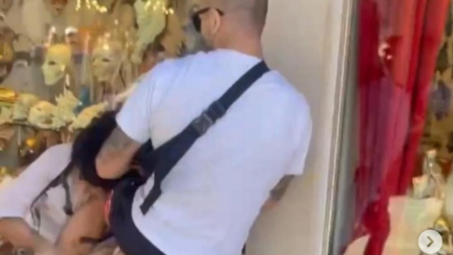 Veneza: influencers ligados à extrema direita protagonizam agressão contra ativistas de Avs e Morion; investigação aponta redes sociais