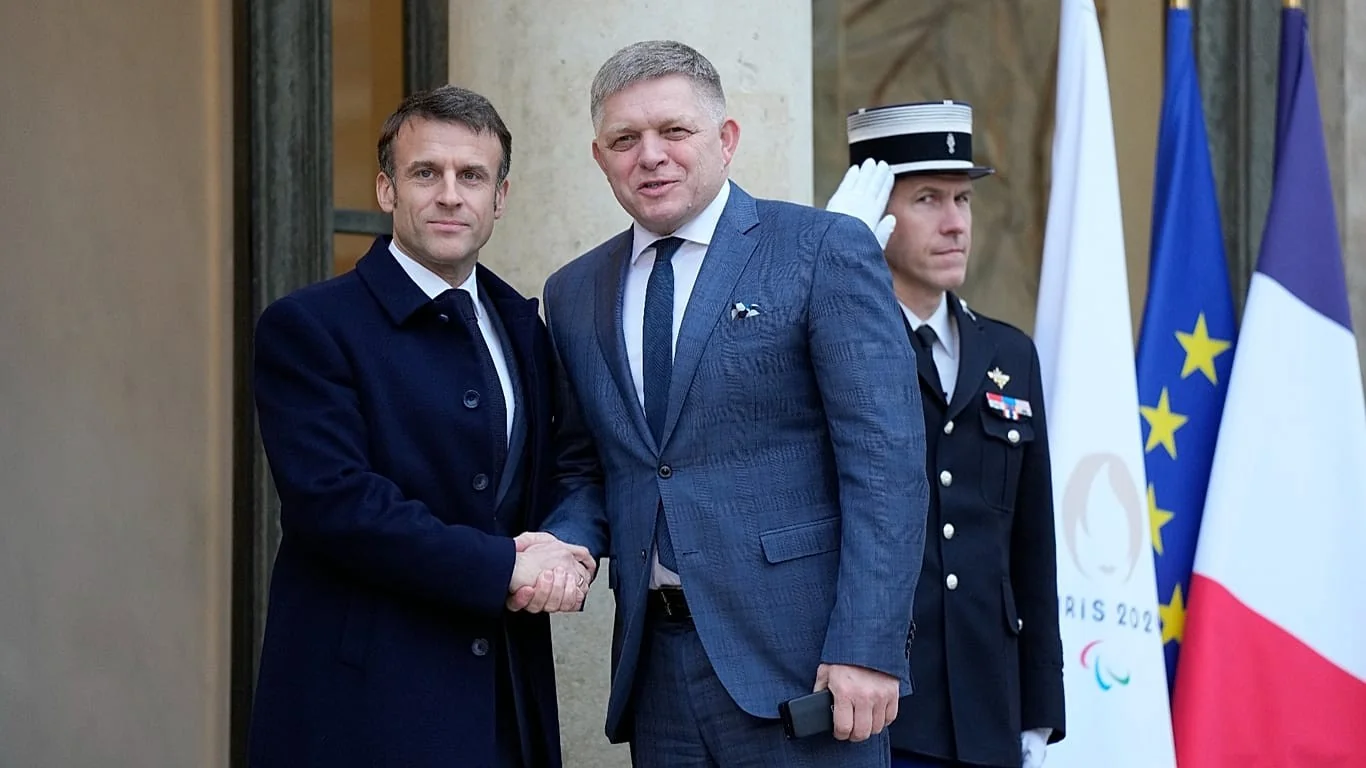Veto de França e Eslováquia trava renovação das sanções europeias contra a Rússia
