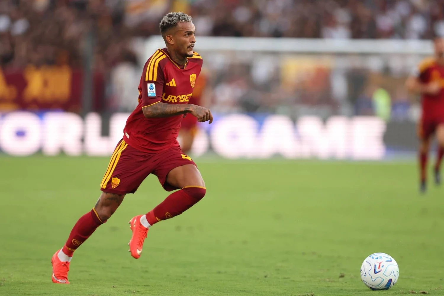 Wesley tem problema na coxa direita após Roma x Inter e é cortado da seleção: Vanderson convocado