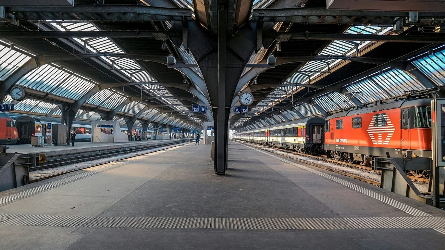 Zürich Hbf no topo: Suíça e França dominam ranking de estações ferroviárias da Europa
