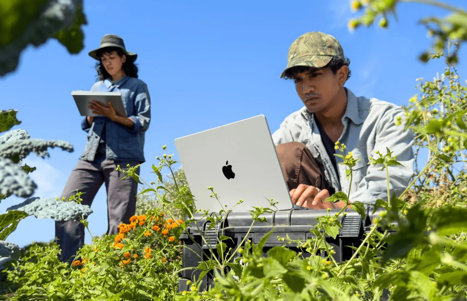 Apple lança MacBook Pro 14" com chip M6 e foco em inteligência artificial embarcada